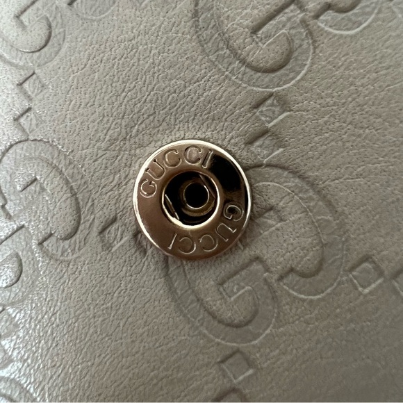 Gucci Short wallet w/box and paperwork! - Picture 14 of 14
